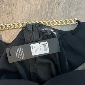 Structured black body suit with gold decal — NEW WITH TAGS